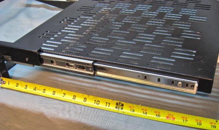 Image sur Keyboard Sliding shelf