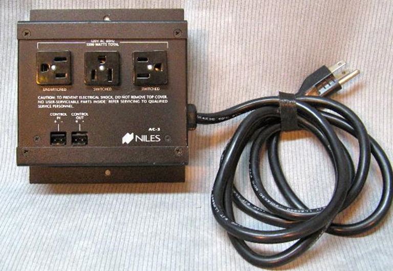 Image sur Niles AC-3, AC power strip