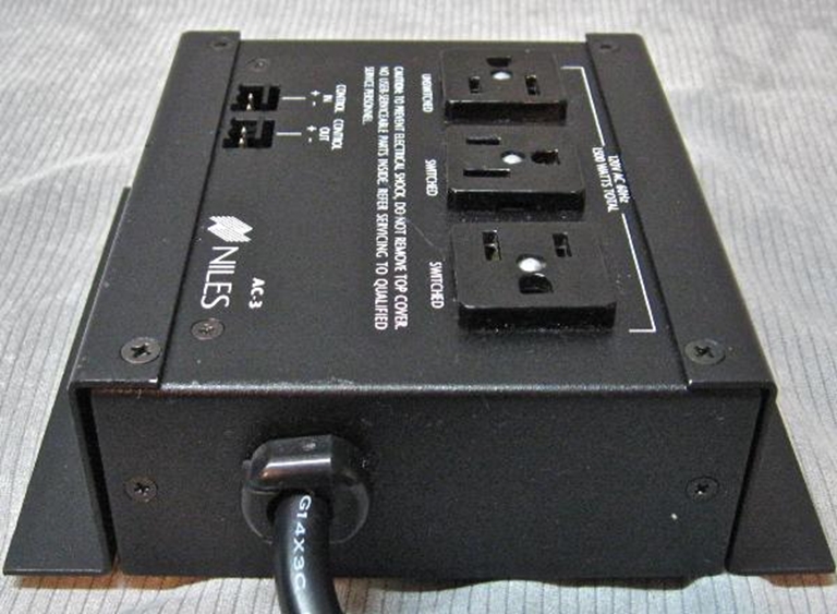 Image sur Niles AC-3, AC power strip
