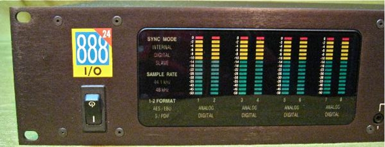 Image sur Digidesign 888-24 Bit I/O Interface 