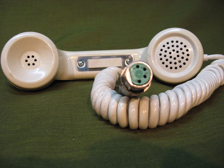 Picture of Clearcom HS-6, PTT handset for KB-111A SOLD OUT