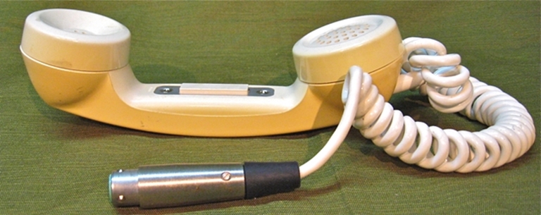 Picture of Clearcom HS-6, PTT handset for KB-111A SOLD OUT