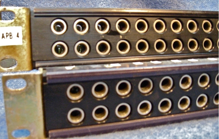 Picture of ADC/SwitchCraft Balanced, Switching Longframe Patch Panels