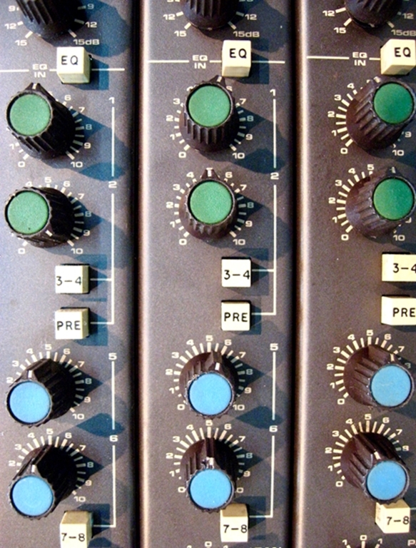 Picture of Soundcraft 800B 8011 Channel Strips
